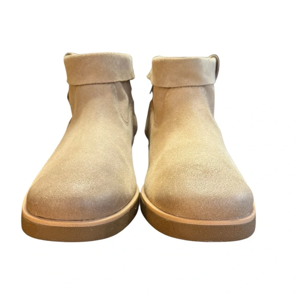 UGG JOSEFENE Short Cuff Suede Boots Sand Beige Women’s Size 10 - Picture 4 of 8
